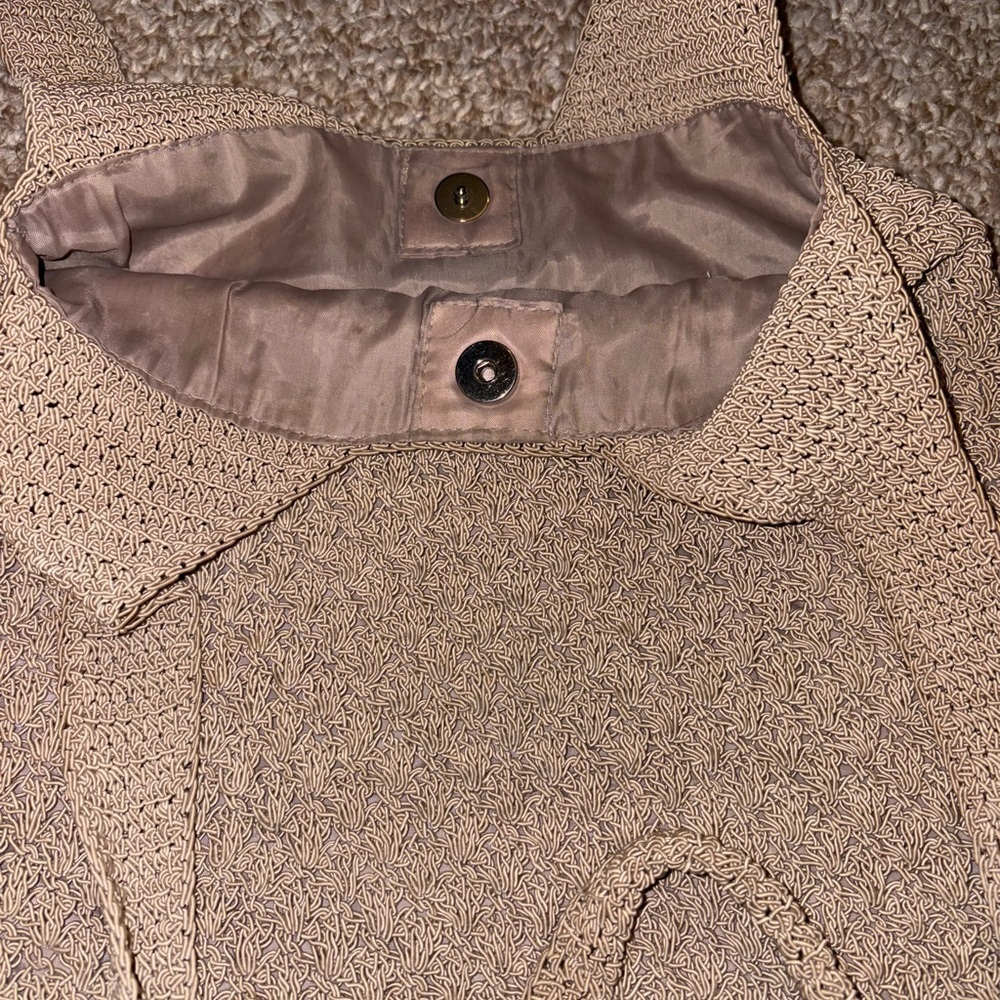 Woven Tan Women's Tote Bag​​ - Picture 2 of 4
